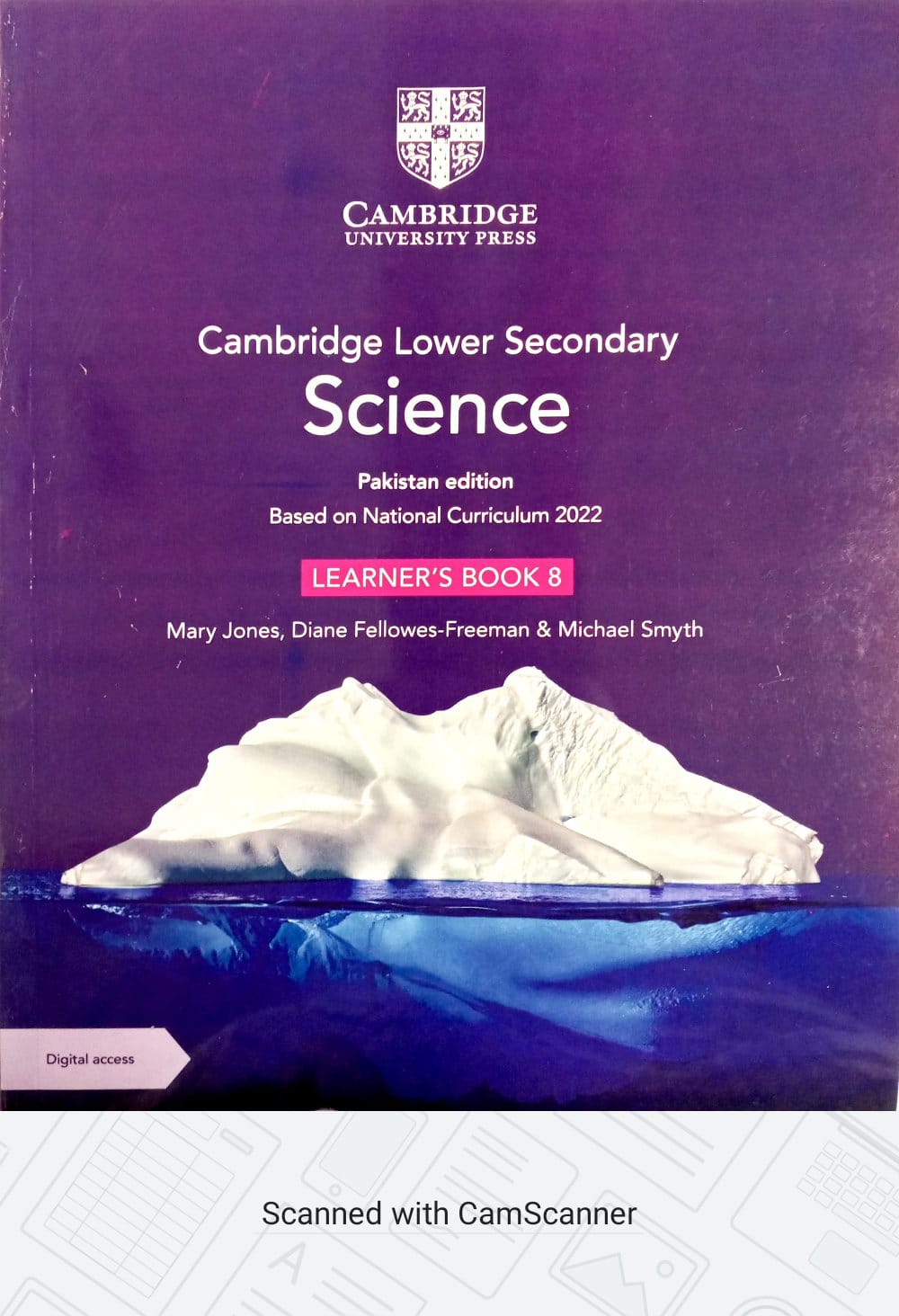 Cambridge Lower Secondary Science Learner`s  8 Book (Pakistan Edition)